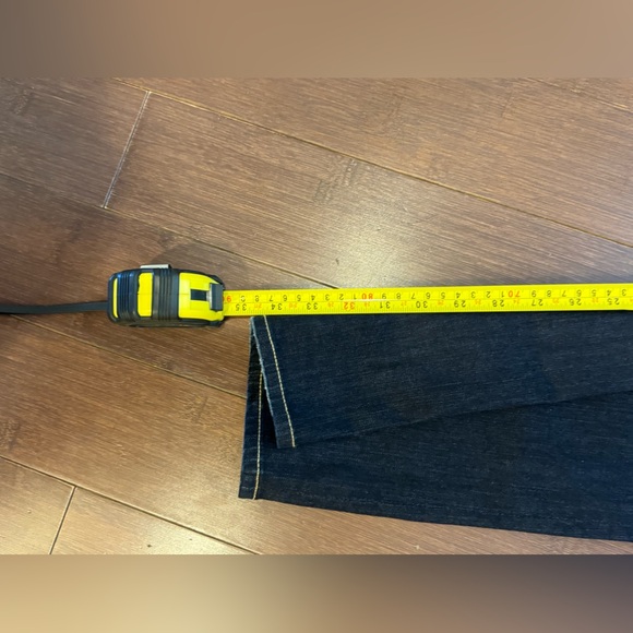 Citizens of Humanity, new with tags, beautiful low rise, boot cut KELLY jeans! - Picture 10 of 15